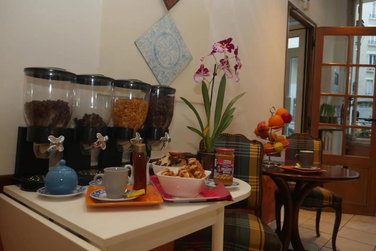 Hotel Novex Paryż